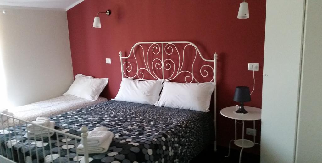 Hotel Ascot Caianello Oda fotoğraf