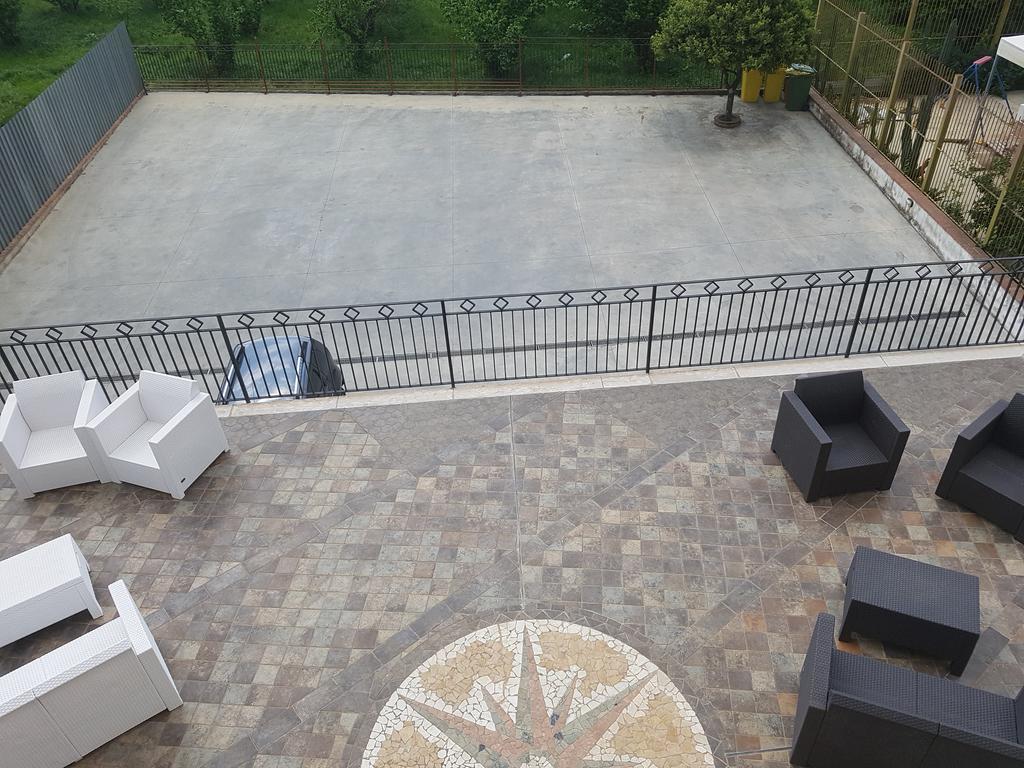 Hotel Ascot Caianello Dış mekan fotoğraf