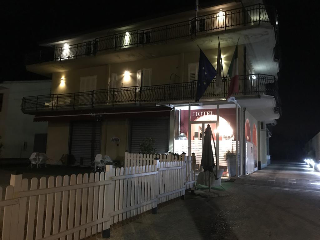 Hotel Ascot Caianello Dış mekan fotoğraf